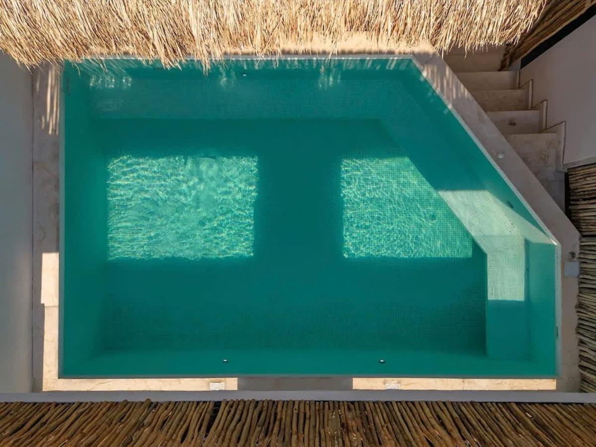 4 Pax Luxury Pool Acces Apartment