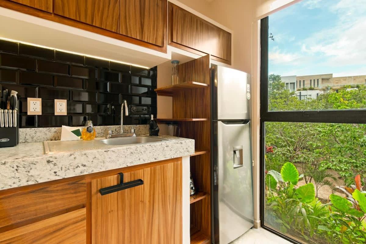 4 Pax Luxury Pool Acces Apartment